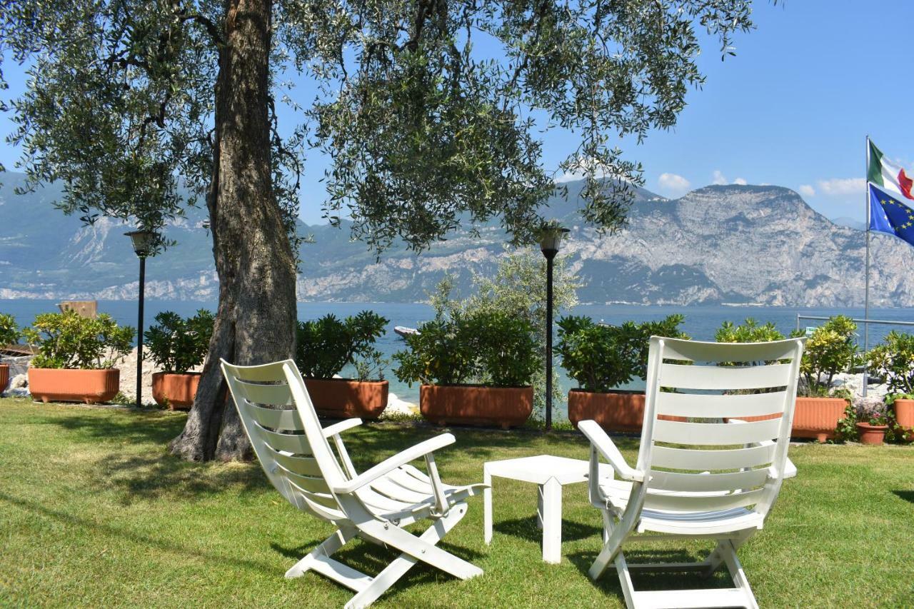 Hotel Garni Vela D'Oro برنزوني سول جاردا المظهر الخارجي الصورة